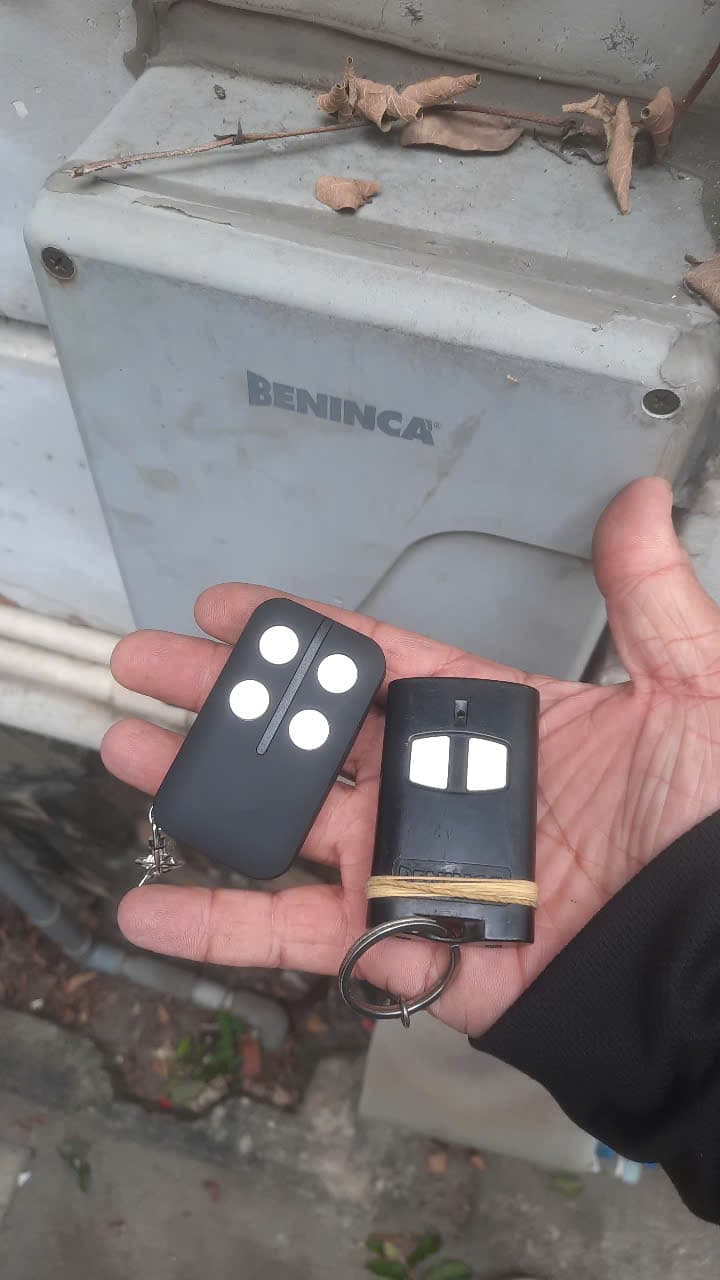 Client 1